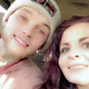 Meet your Posher, Nikki